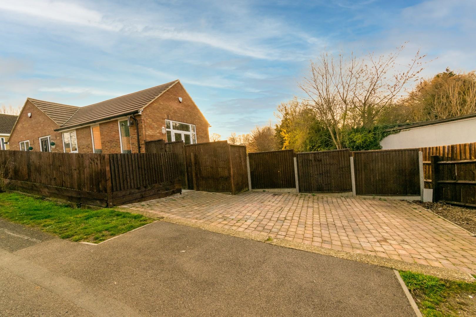 Burford Avenue, Boothville O'Riordan Bond